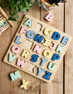 Kinder Søstrene Grene Schweiz Holzspielzeug<Buchstaben-Puzzle