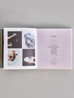 Søstrene Grene Schweiz Coffee Table Books<Crystals