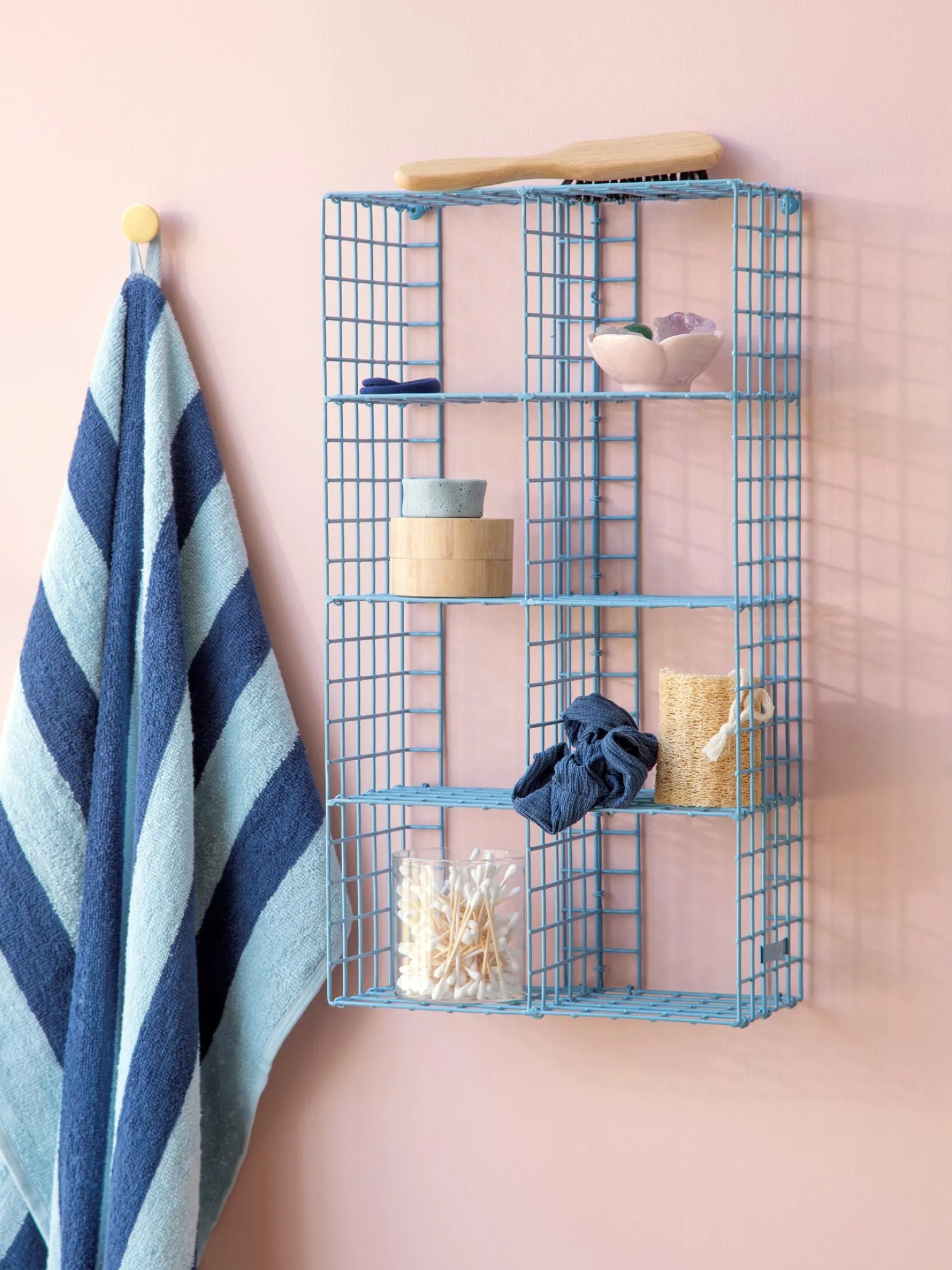 Søstrene Grene Schweiz Regale<CUP RACK Wandregal