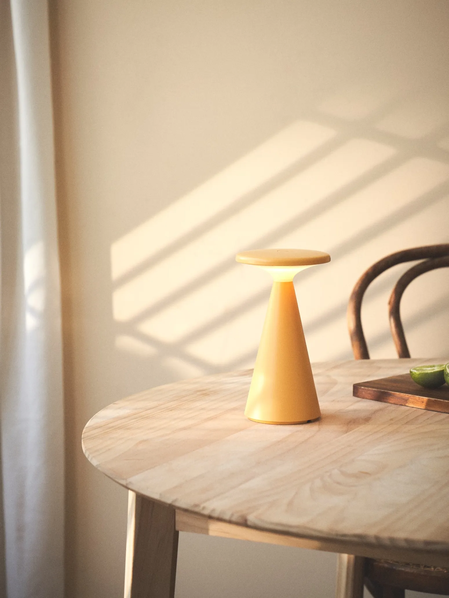 Søstrene Grene Schweiz Lampen<LED-Tischlampe
