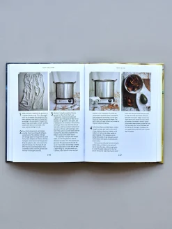 Søstrene Grene Schweiz Coffee Table Books<Make Thrift Mend