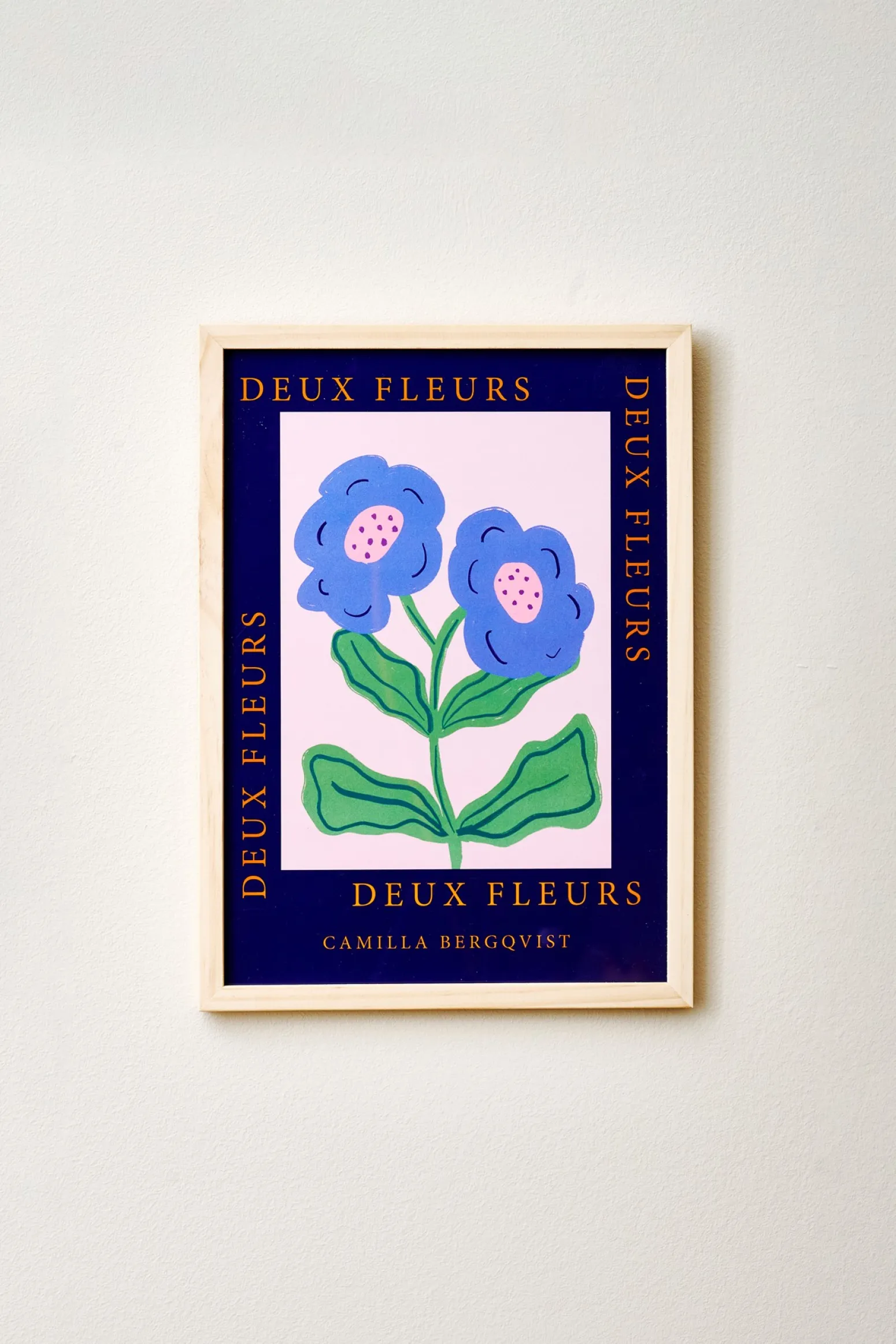 Søstrene Grene Schweiz Rahmen Und Poster<Poster Deux Fleurs Dunkelblau A4