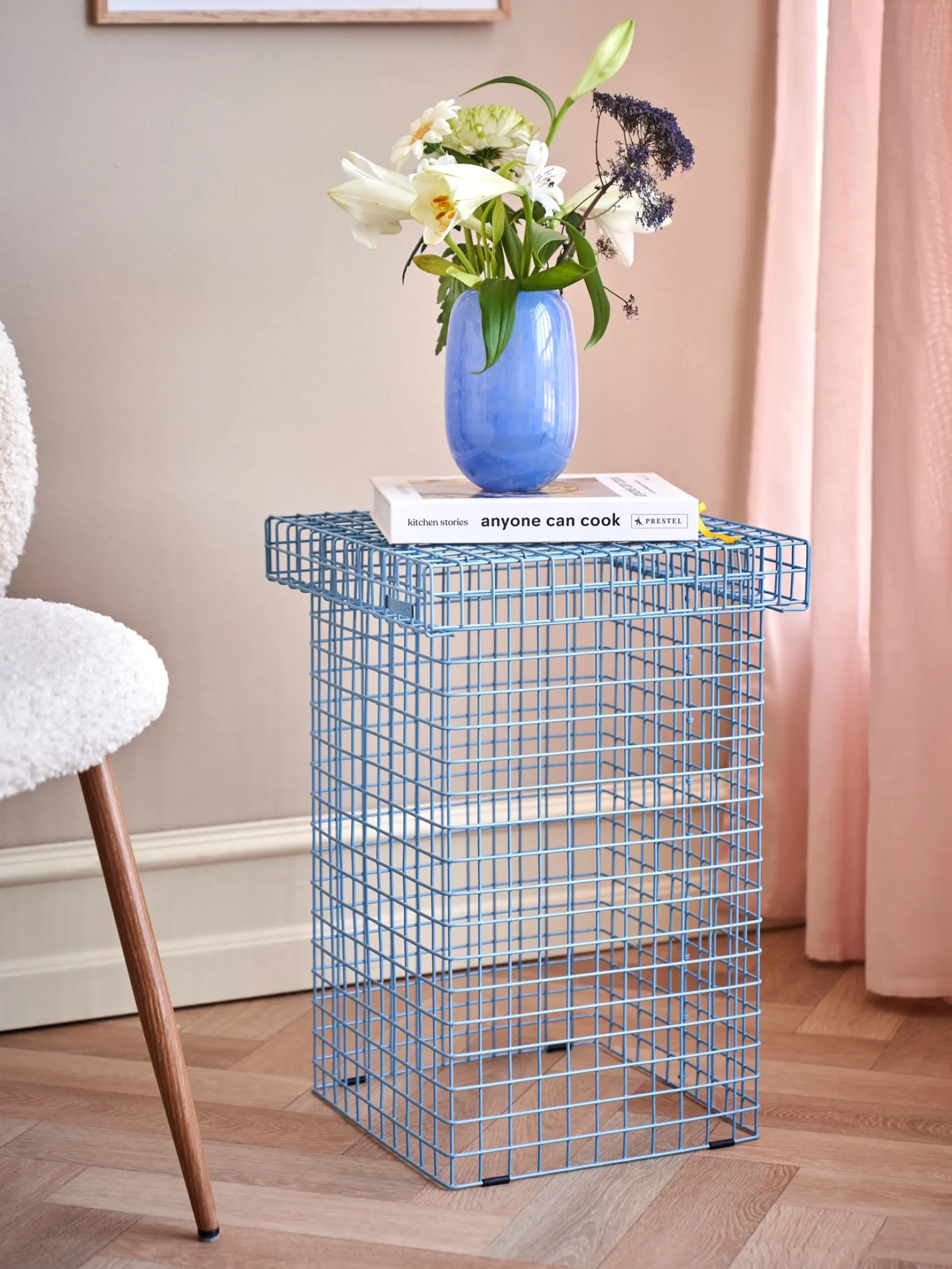 Søstrene Grene Schweiz Bänke<WIRE STOOL Hocker